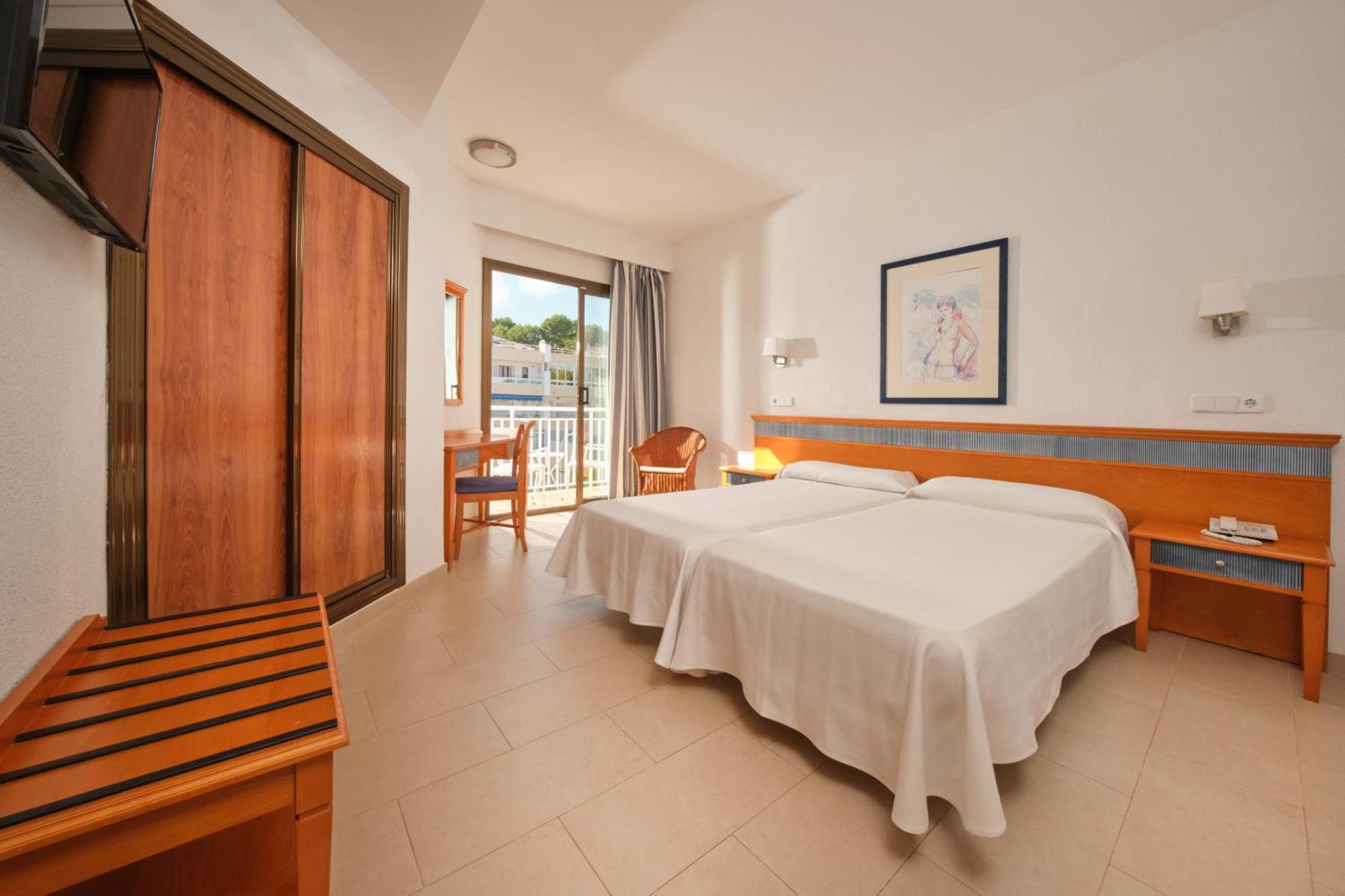 Hotel&apartamentos Casablanca Hotel 3*